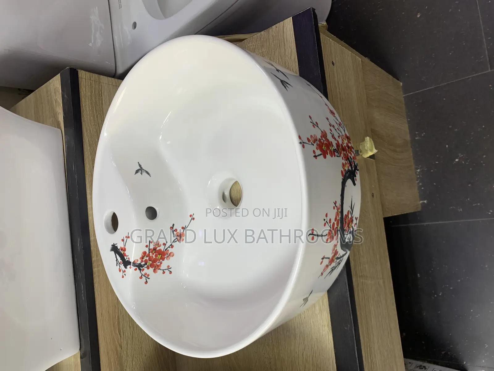 Luxury Modern Countertop Basin