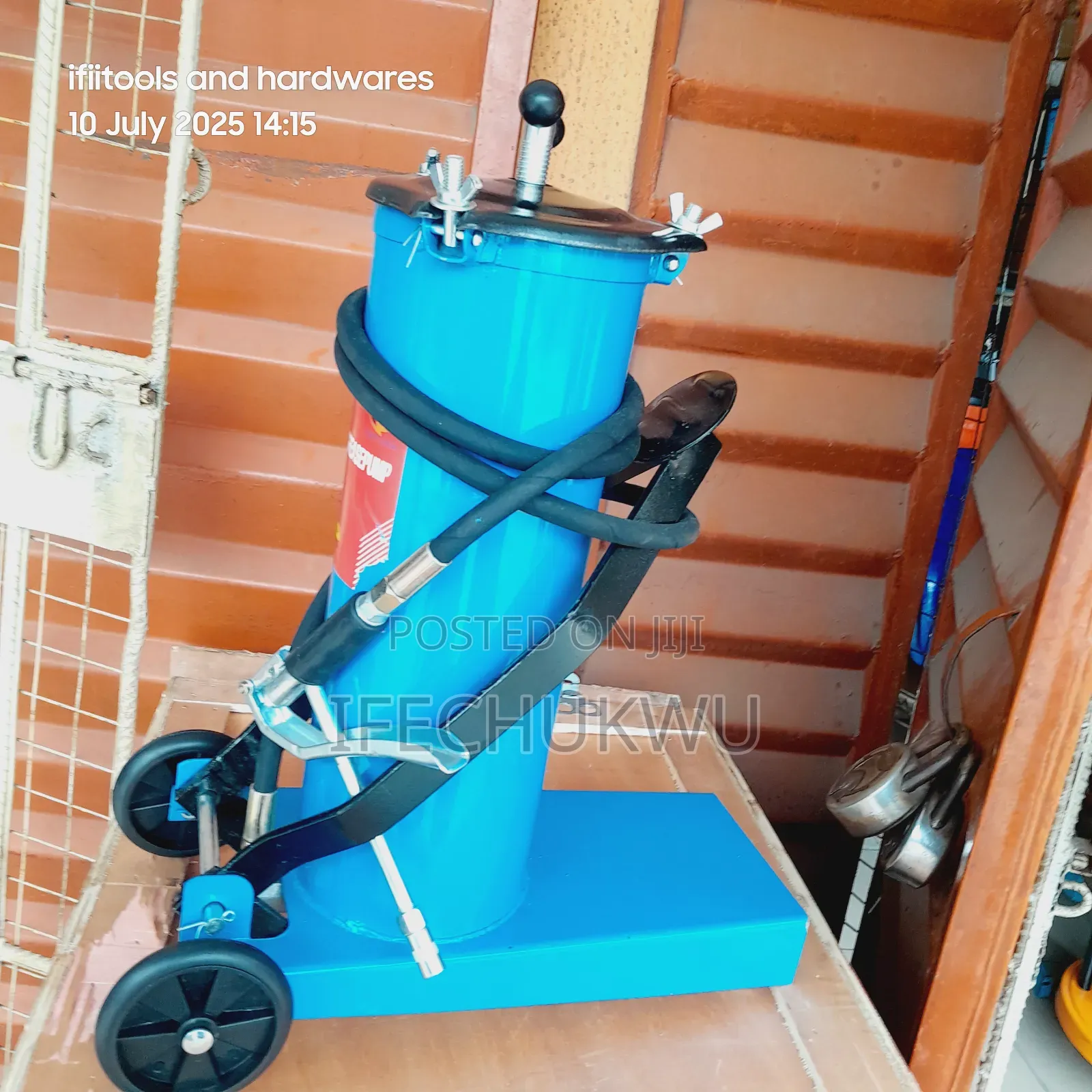 Foot Pedal Grease Bucket