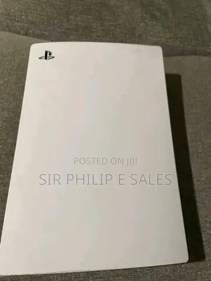 Clean Playstation 5