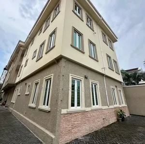 Photo - 3bdrm Penthouse in Ikoyi for rent