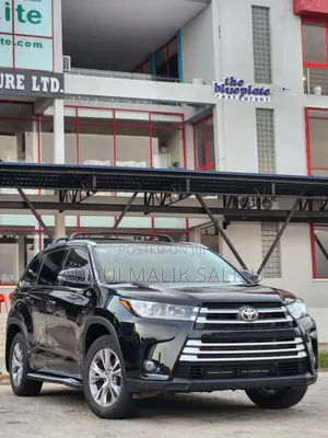 Toyota Highlander 2015 Black