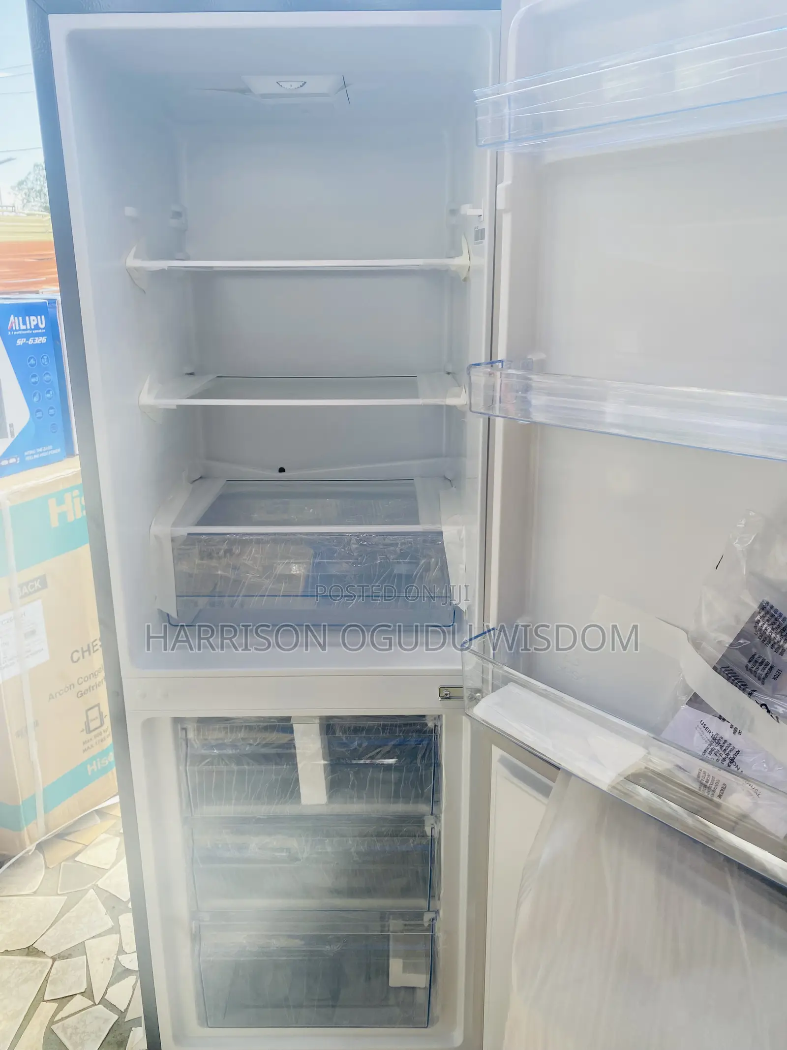 Original Hisense Refrigerator 225l