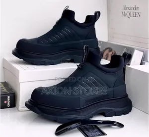 Alexander McQueen Sneakers