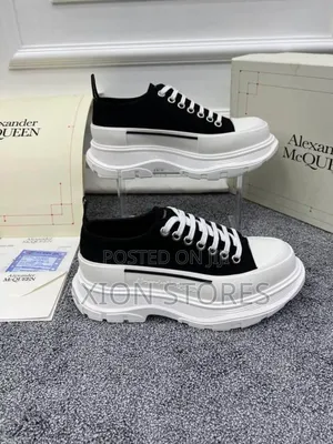 Alexander McQueen Sneakers