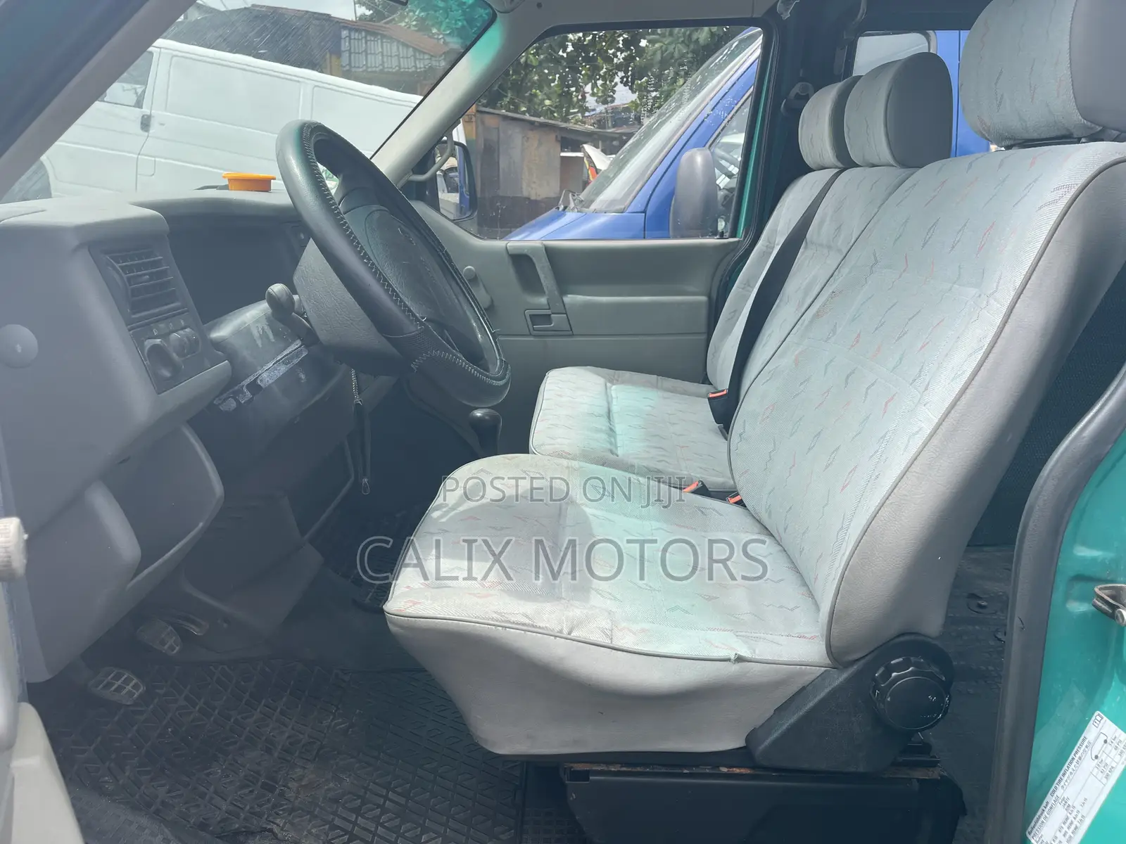 Volkswagen Transporter 2005 Green