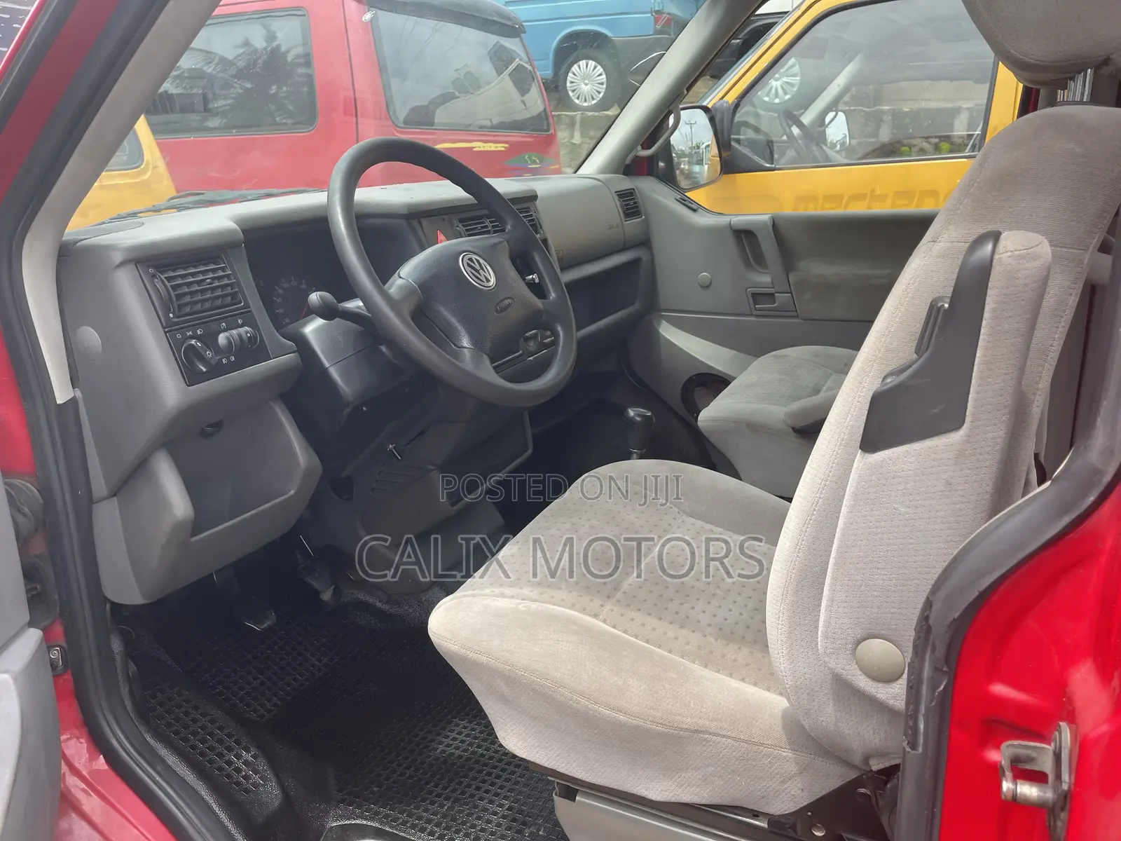 Volkswagen Transporter 2005 Red
