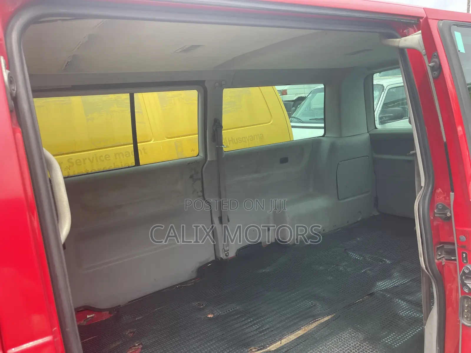 Volkswagen Transporter 2005 Red
