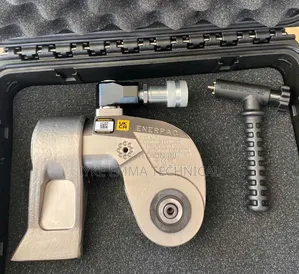 Enerpac S3000x Hydraulic Torque Wrench, 1" Square Drive