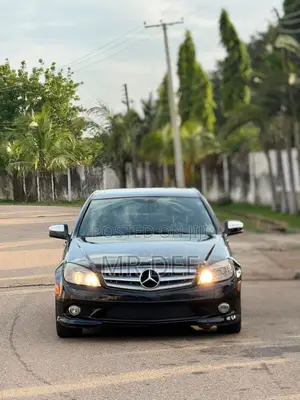 Photo - Mercedes-Benz C300 2008 Black