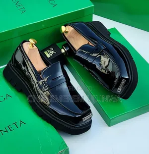 Luxury Bottega Black Shoe