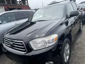 Toyota Highlander Sport 2010 Black