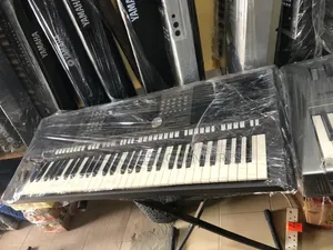 Direct Uk Used S770 Yamaha Keyboard