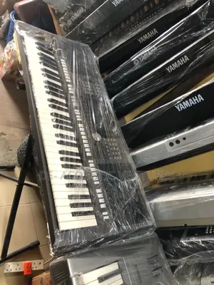 Direct Uk Used S770 Yamaha Keyboard