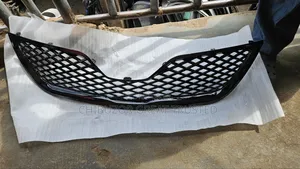 Front Grill Camry 2010/2011 Sports