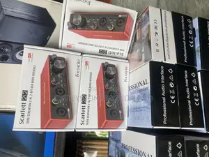 Photo - Focusrite Scarlett 2i2 Sound Card