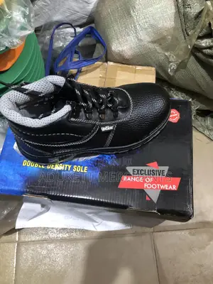 Unistar Safety Boot