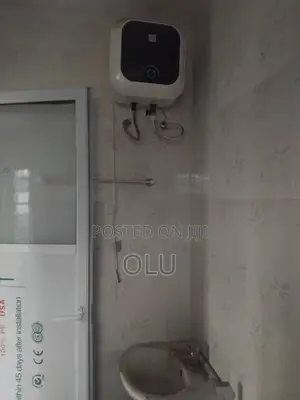 Photo - 2bdrm Block of Flats in Opic, Iseri for rent