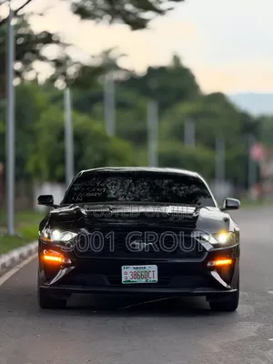 Ford Mustang EcoBoost Fastback 2020 Gray
