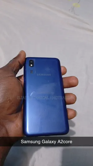 Photo - Samsung Galaxy A2 Core 16 GB Blue