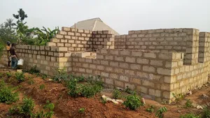 Building Contractor And Site Supervision