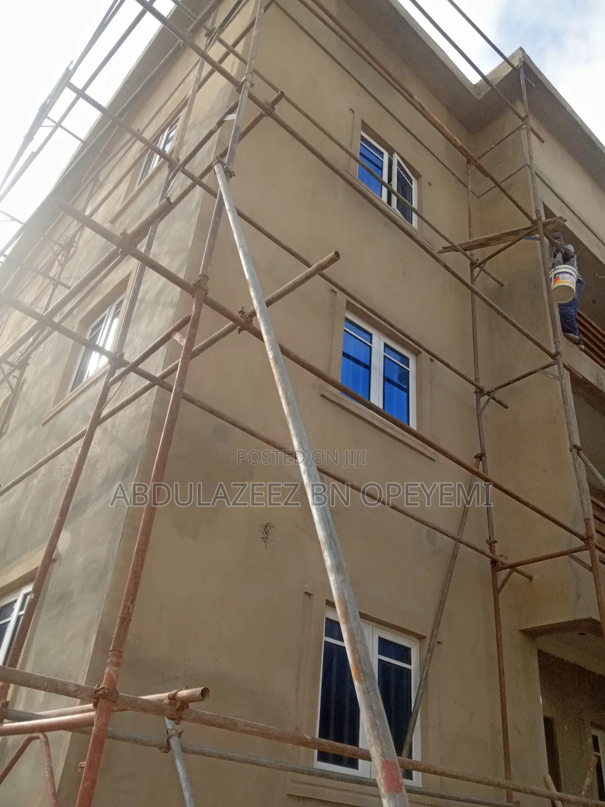 Building Contractor And Site Supervision