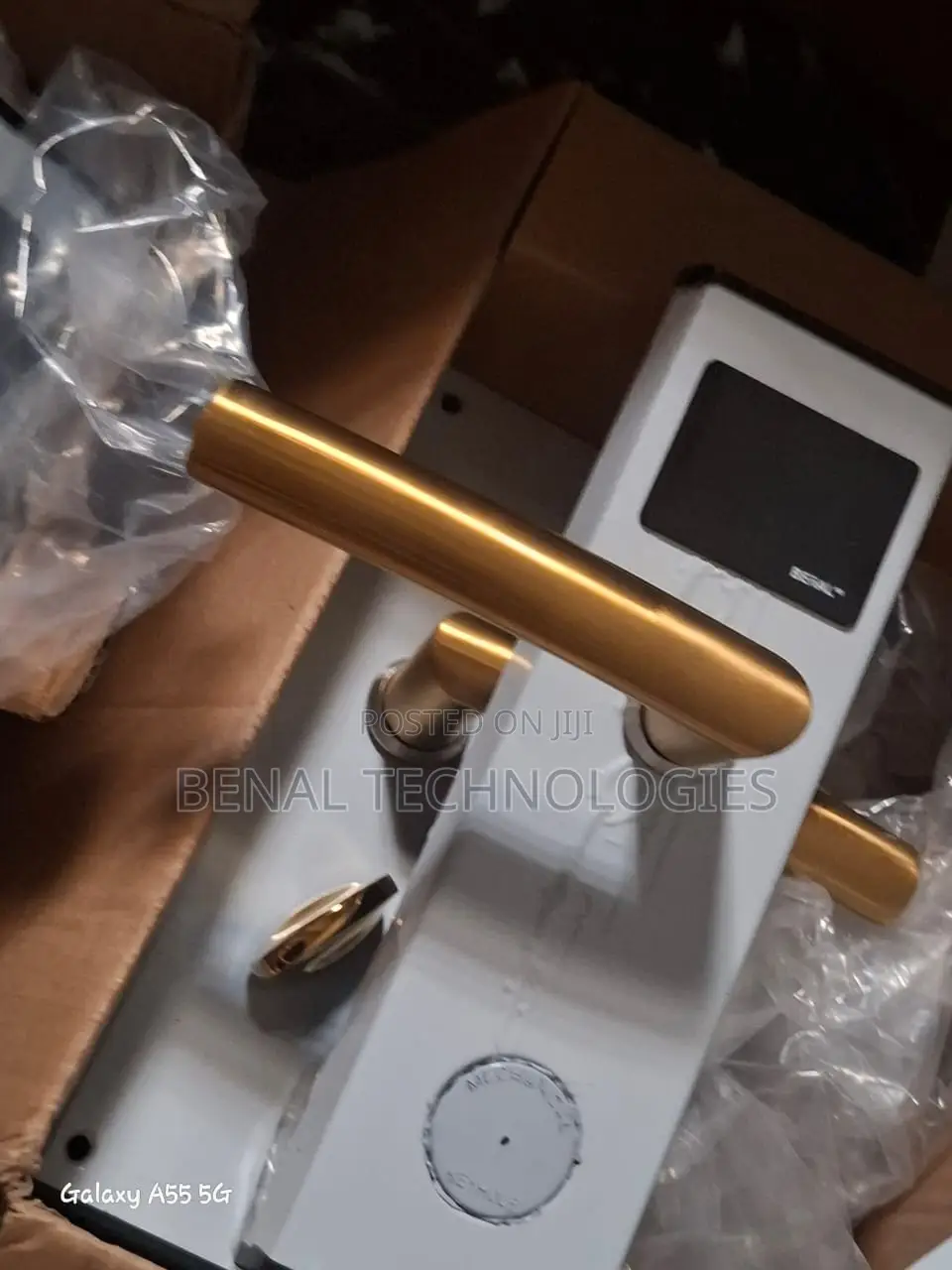 Hotel Card Access Redefined With Smart Lock Software