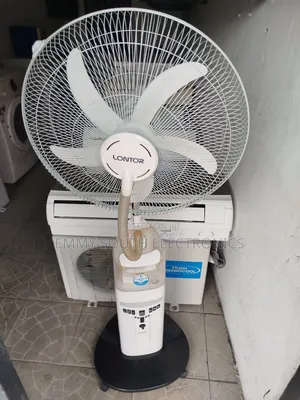 Lontor Mist Rechargeable Fan 18" Used