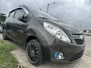Chevrolet Spark Hatch LT 2011 Brown