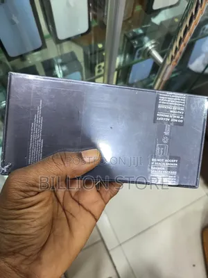New Samsung Galaxy Z Flip 5 512 GB