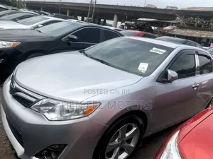 Toyota Camry L 4dr Sedan w/Prod. End 11/13 (2.5L 4cyl 6A) 2014 Silver