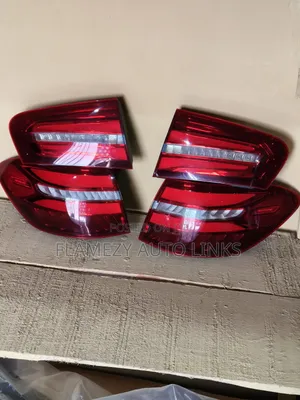 Glc 300 Complete Back Light Or Rear Light Tokunbo