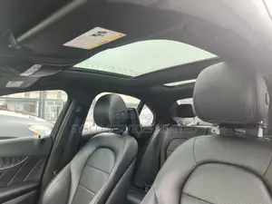 Mercedes-Benz C300 2016 Black