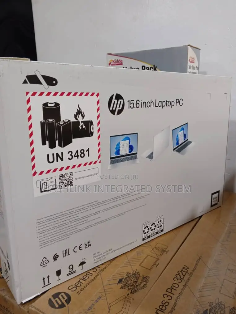 New Laptop HP 15 8GB Intel Core i3 SSD 256GB