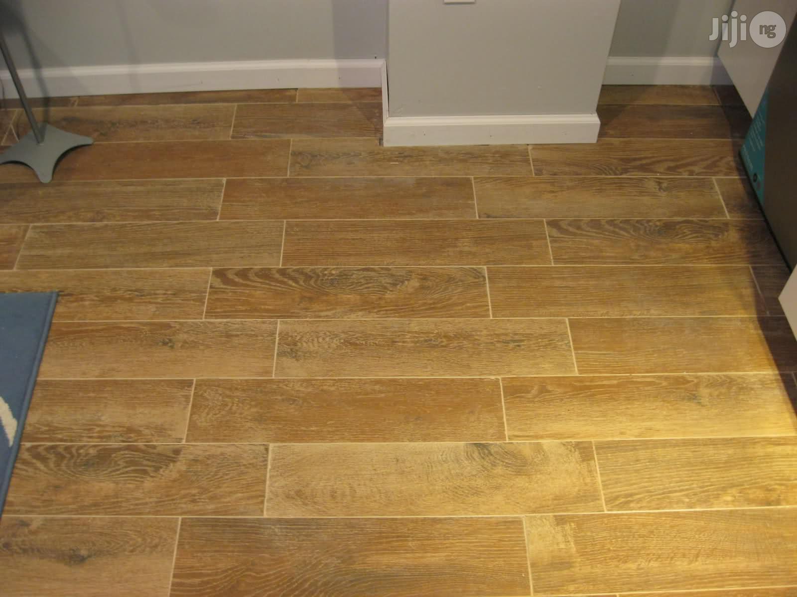 Laminating Wooden Floor Tiles