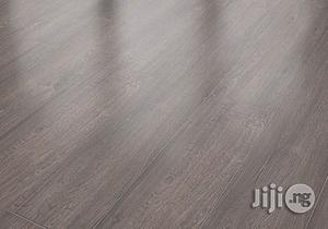 Laminating Wooden Floor Tiles