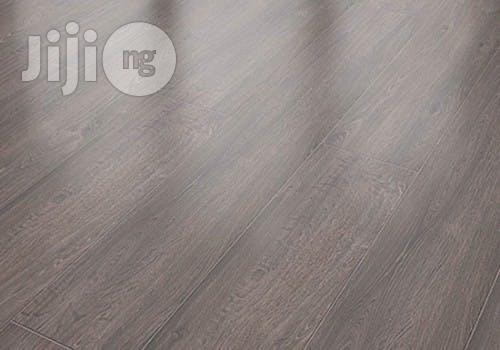 Laminating Wooden Floor Tiles