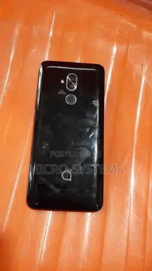 Alcatel 7 32 GB Black