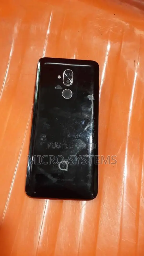 Alcatel 7 32 GB Black