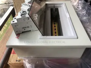 12ways Single Phase Distribution Board 12fuse Breakers