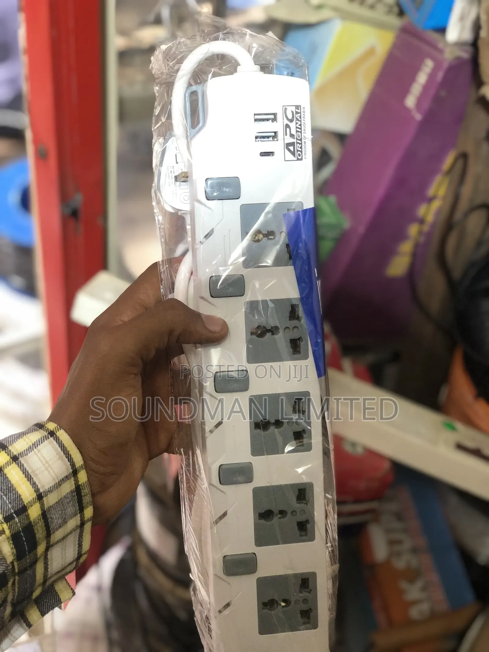 Original Apc Heavy Duty Extension Socket