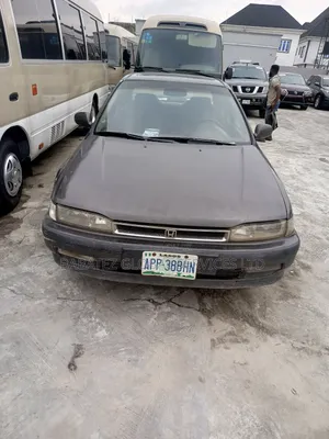 Photo - Honda Accord 2000 Gray