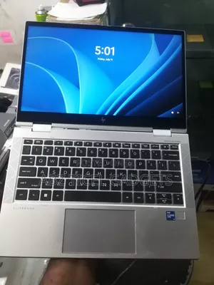 Laptop HP EliteBook 830 G8 16GB Intel Core I7 SSD 512GB