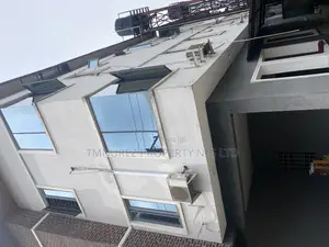 4bdrm Duplex in Osapa London for rent