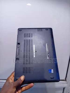 Laptop Dell Latitude 14 E7470 8GB Intel Core i5 SSD 256GB