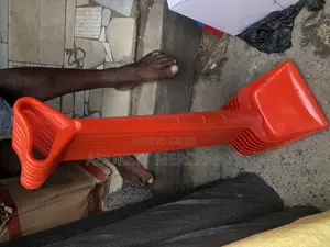 Quality Packer/ Dust Pan