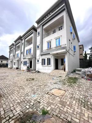 Photo - 4bdrm Townhouse / Terrace in Beger Yard Lifecamp for rent