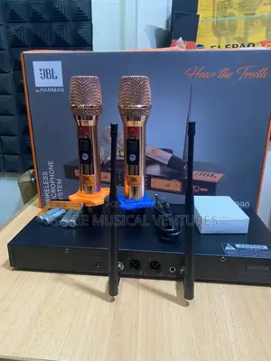 JBL Vm 990 Wireless Microphone.