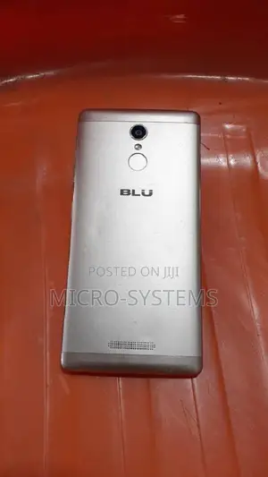 BLU Advance A5 Plus 64 GB Silver