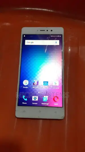 BLU Advance A5 Plus 64 GB Silver