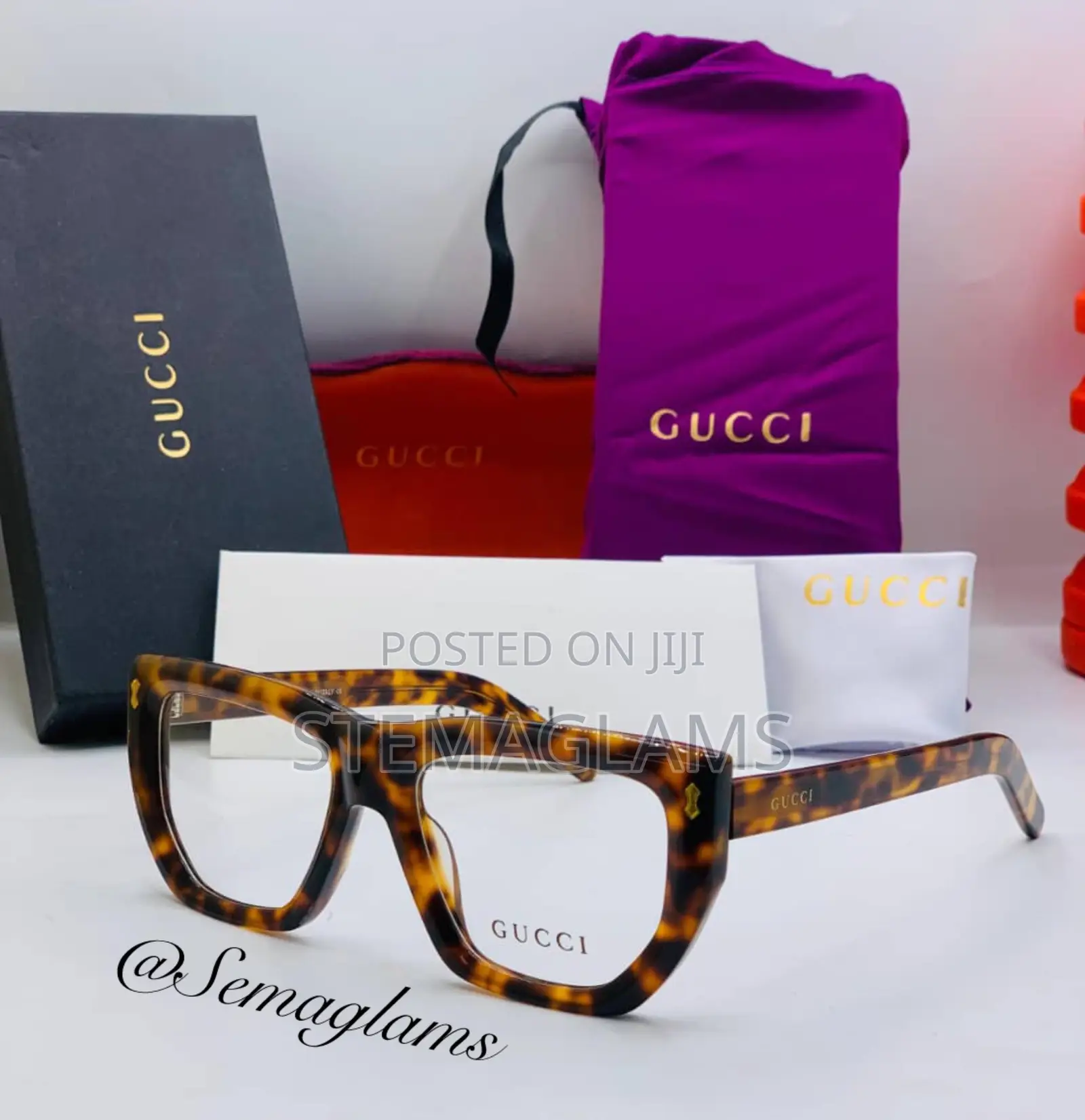 Gucci Plastic Square-Shaped Frame Glasses